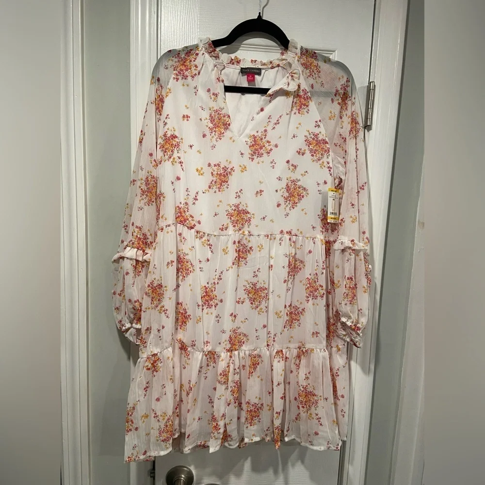 NWT Vince Camuto Size M White Floral Ruffle Flowy Long Sleeve Sheer Mini Dress